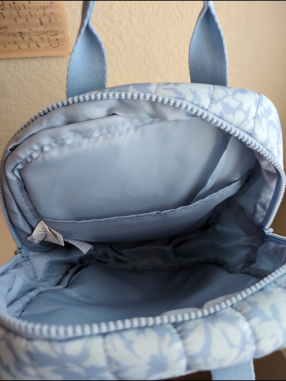 NWOT Reebok Light Blue Floral Mini Backpack - Picture 5 of 7